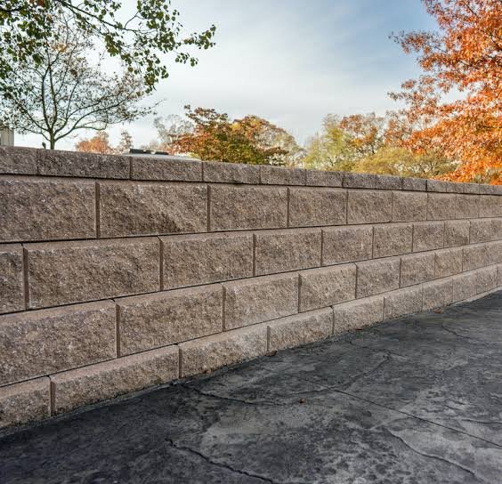 Allan Block Classic Wall Chestnut Blend